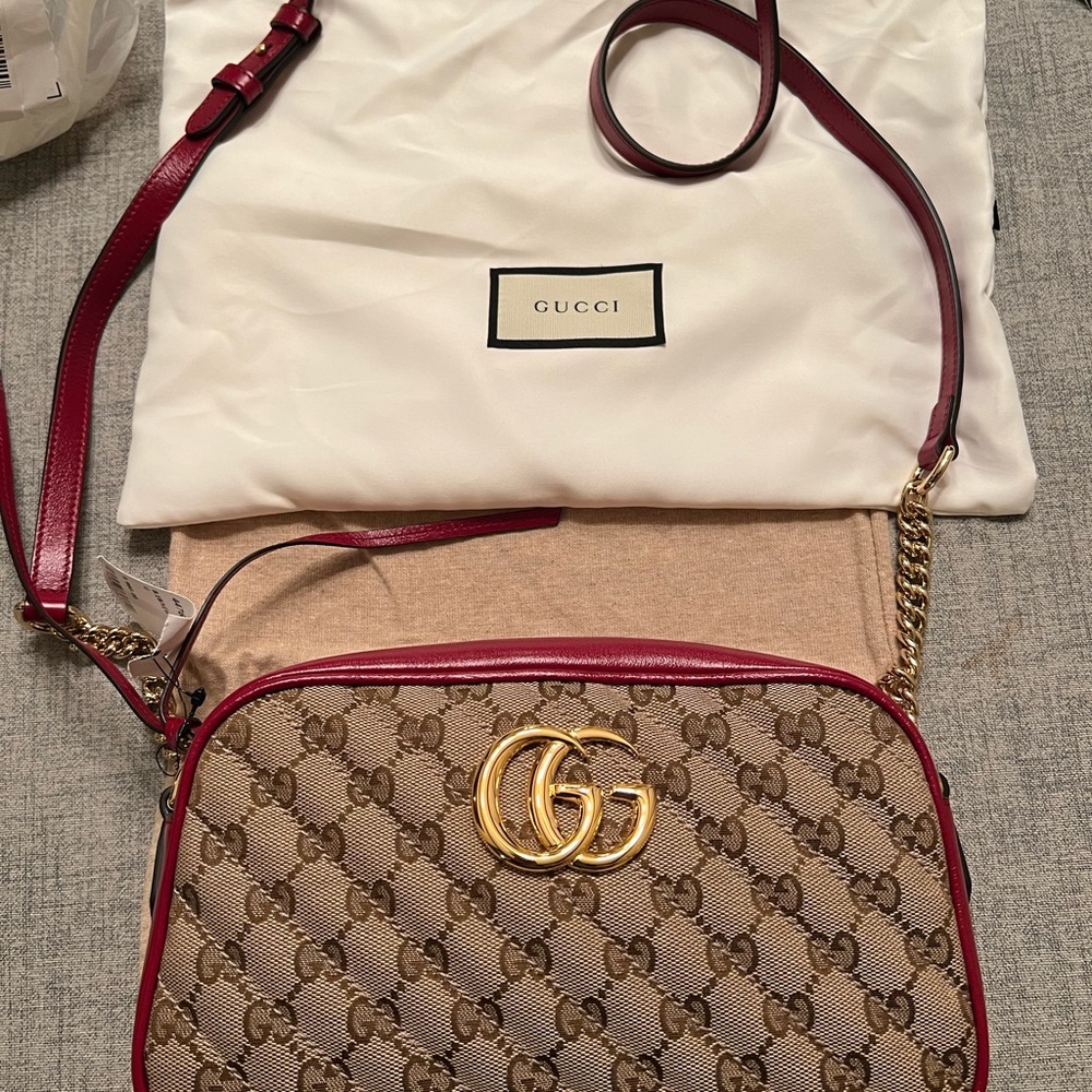 Gucci GG Marmont Shoulder Bag Diagonal Quilted GG Canvas Small Brown, Red - Picture 4 of 4